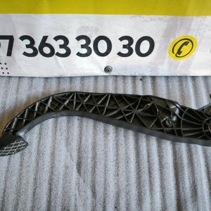 Педаль зчеплення VW Crafter II 2.0 tdi (16-...) 2N0721123