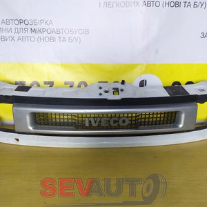 Установочна передня панель (окуляр / телевізор) Iveco Daily (2000-2005) 99489947