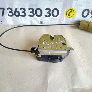 Замок кришки багажника Mercedes M-Class W164 (05-11) A1647400335