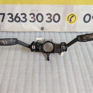 Підрульовий перемикач VW Crafter II 2.0 tdi (16-...) 5Q0953521A
