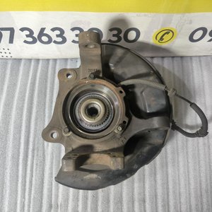 Ступиця передня права R (цапфа) SsangYong Rexton (06-12) 4122109003