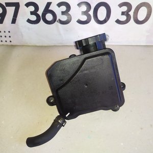 Бачок насоса ГУР Mercedes 3.0 cdi (OM 642) A0004602283