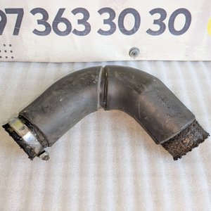 Патрубок інтеркулера SsangYong Rexton 2.7 xdi (01-12) 2373208402