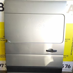 Двері бічні зсувні праві глухі Renault Master / Opel Movano 2.3 dci (2010-...) 821003256R