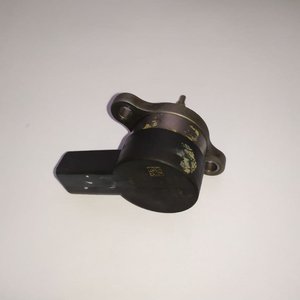 Клапан редукційний MB Sprinter / Vito 2.2/2.7 cdi (00-06) 0281002698