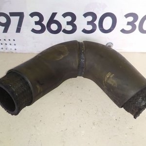 Патрубок інтеркулера SsangYong Rexton 2.7 xdi (01-12) 2373208400