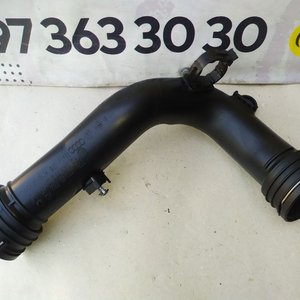 Патрубок інтеркулера лівий 2.0 tdi VW Passat B6 (05-10) / Skoda Octavia A5 (04-13) 1K0145770D