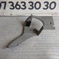 Накладка передньої лівої стойки нижня Mercedes Sprinter W906 / VW Crafter (06-16) A9066880206