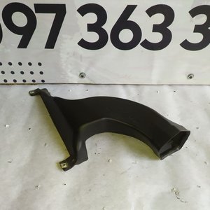 Повітропровід лобового скла лівий Mercedes Sprinter (906) / VW Crafter (06-...) a9068310045