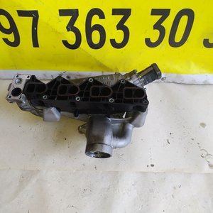 Колектор впускний Mercedes Sprinter W906 2.2 cdi (2006 - ...) A6461420179