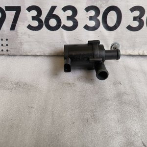 Електричний водяний насос VW Touareg 2.5 TDI (02-10) 7L0965561