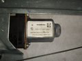 Склопідйомник електричний лівий Citroen Berlingo / Peugeot Partner (2008 - ...) 402103K