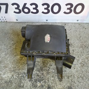 Корпус повітряного фільтра Mercedes Sprinter W906 / VW Crafter (06-18) 4632085902 - дефект