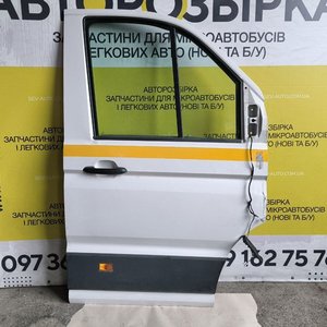 Двері передні праві пасажирські VW Crafter II 2.0 tdi (16-...)