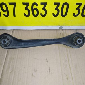 Важіль задній нижній лівий VW Passat B6 / B7 (05-14) 1K0501529F