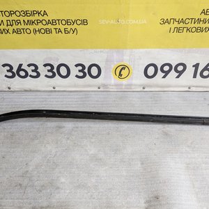 Направляюча бічних правих дверей верхня Mercedes Sprinter W906 (06-14) A9067660137