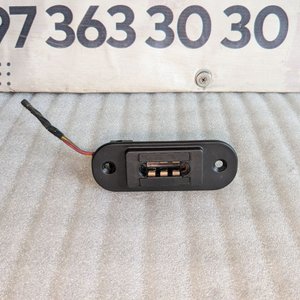 Контактна група правих бокових дверей розсувних VW Crafter II 2.0 tdi (16-...) 7C0907496