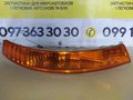 Поворот правий жовтий Renault Trafic / Opel Vivaro / Nissan Primastar (00-06) 8200007030