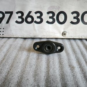 Направляюча втулка бокових дверей VW Crafter II 2.0 tdi (16-...) 7C0843637