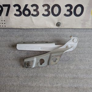 Петля капота ліва VW Crafter II (16-...) 7C0823301B