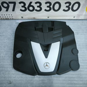 Декоративна кришка двигуна 3.0 cdi Mercedes ML W164 (05-11) / W251 (05-17) / W211 (02-09) / CLS W219 (04-10) A6420100167