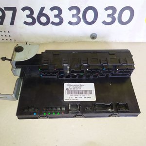 Блок запобіжників Mercedes E-Class W211 (02-09) / CLS W219 (04-10) 2115455201
