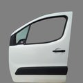 Дверка передня ліва Citroen Berlingo / Peugeot Partner (2008 - ...) 9002Z3
