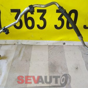 Трубка кондиціонера VW Transporter V (03-15) 7H1820743D