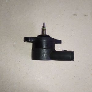 Клапан редукційний Mercedes Sprinter / Vito (638) 2.2 / 2.7 cdi (95-06) 0281002698