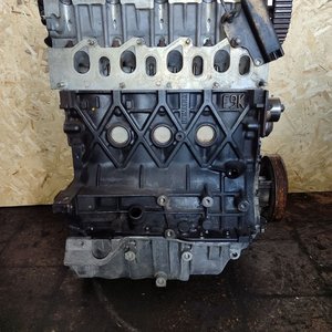 Двигун 1.9 dci Renault Trafic / Megane II / Scenic II / Laguna II - Opel Vivaro - Nissan Primastar (00-14) F9K - F9Q. Після кап ремонту.