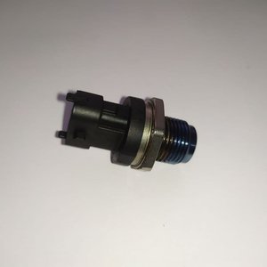 Датчик тиску палива Fiat Ducato / Citroen Jumper / Peugeot Boxer 2.3/3.0 jtd (06-14) 0281002903