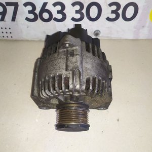 Генератор 1.5 dci Renault Kangoo / Megane / Scenic / Clio / Lagune (110 A) 8200667608