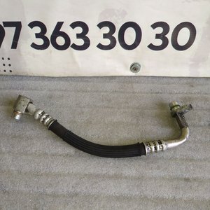 Трубка кондиціонера Renault Scenic II / Megane II (03-09) 8200254642
