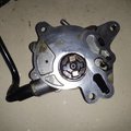 Тандемний паливний / вакуумний насос 2.0 tdi VW Passat B6 - Audi A4 B8 - Skoda Octavia A5 / Superb (05-15) 03G145209C