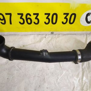 Патрубок інтеркулера VW Golf / Caddy - Skoda Octavia / Superb 1.6 / 2.0 tdi (12-...) 04L145770H