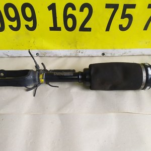 Пневмостійка передньої підвіски Mercedes R-Class W251 / ML-Class W164 / GL-Class X164 3.0 cdi (2005 - ...) A1643206013